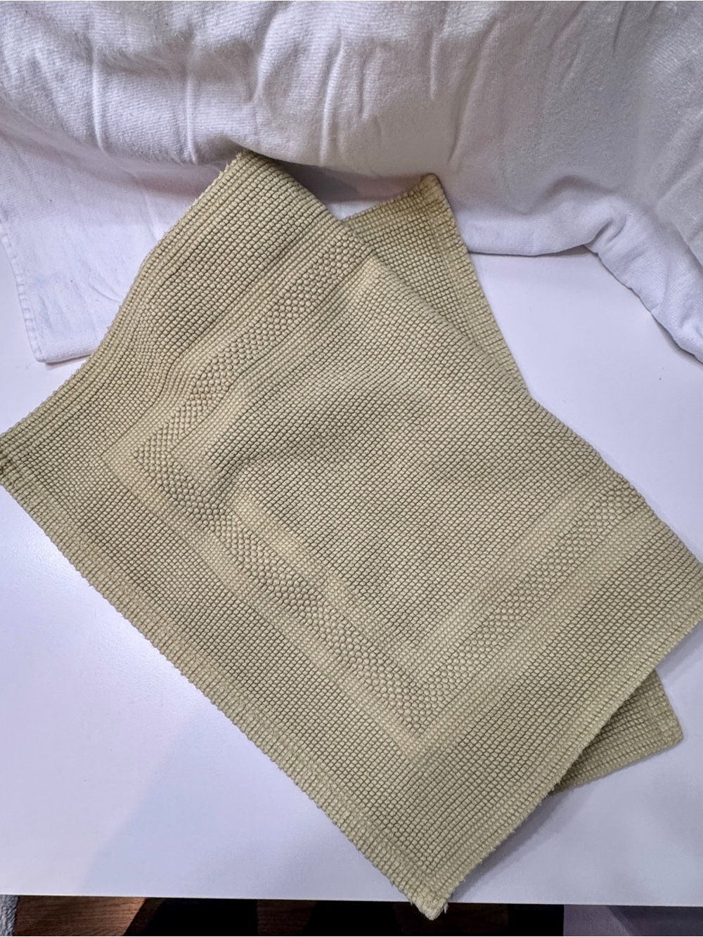 Restoration Hardware Bath Mat